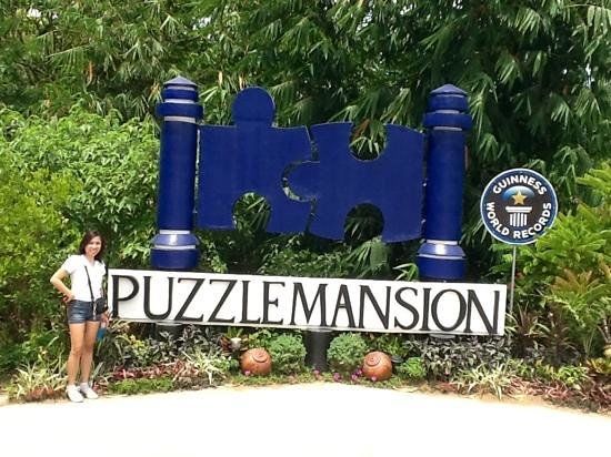 Puzzle Mansion Bed & Breakfast